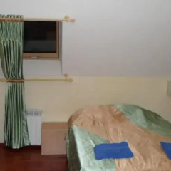 Hotel on Gorkogo Бердянск комната для гостей фото 2