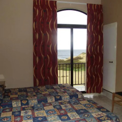 Отель Sunset Seaview Apartments Мальта, Зеббудж - отзывы, цены и фото номеров - забронировать отель Sunset Seaview Apartments онлайн комната для гостей фото 3