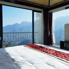 Phuong Nam Mountain View Hotel 3* Номер Делюкс с различными типами кроватей