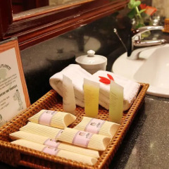 Hotel Saigon Morin 4* Номер Делюкс с различными типами кроватей фото 9