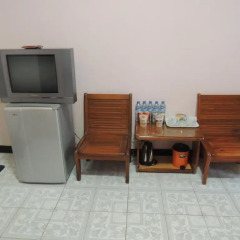 Dien Luc Hotel 2* Стандартный номер с 2 отдельными кроватями фото 5