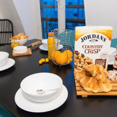 Отель Sweet Inn St Honore Ethnic Франция, Париж - отзывы, цены и фото номеров - забронировать отель Sweet Inn St Honore Ethnic онлайн питание