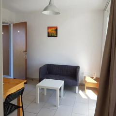 Отель Valentinos Court Апартаменты с различными типами кроватей фото 9