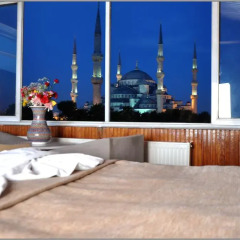Optimist Hotel 3* Улучшенный номер с различными типами кроватей фото 6