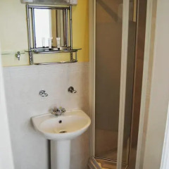 Отель Istanbul Ev Guest House 3* Стандартный семейный номер с разными типами кроватей фото 5