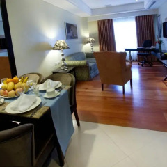 Hotel Elizabeth Cebu 3* Представительский люкс с различными типами кроватей фото 5