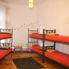 Time Hostel Кровать в общем номере с двухъярусной кроватью фото 8