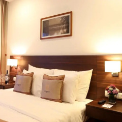 Authentic Hanoi Boutique Hotel 4* Улучшенный номер с различными типами кроватей