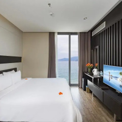 Poseidon Nha Trang Hotel 4* Номер Делюкс с различными типами кроватей фото 8