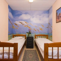 Отель Marine Keskus Стандартный номер с 2 отдельными кроватями (общая ванная комната) фото 3