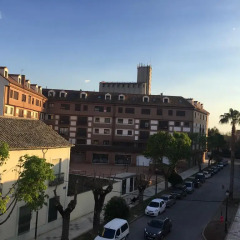 Отель Hostal La Estación Саэлисес парковка