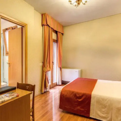 Flower Garden Hotel 3* Стандартный номер с различными типами кроватей фото 4