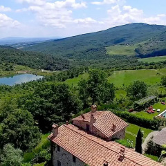 Отель La Grencaia Кьянчиано Терме приотельная территория