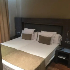 Hotel Oasis 2* Стандартный номер фото 16