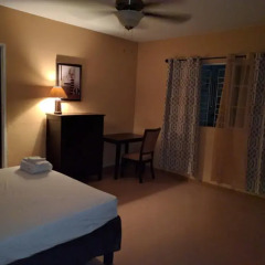 Отель Rockhampton Retreat Guest House 3* Люкс повышенной комфортности с различными типами кроватей фото 5