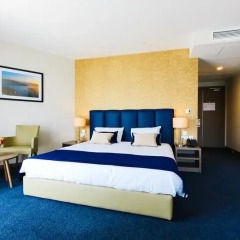 Отель The Waterfront Hotel Мальта, Гзира - отзывы, цены и фото номеров - забронировать отель The Waterfront Hotel онлайн сейф в номере