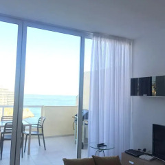 Отель Saint Julian's - Sea View Apartments Мальта, Сан Джулианс - отзывы, цены и фото номеров - забронировать отель Saint Julian's - Sea View Apartments онлайн комната для гостей фото 4