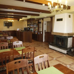Гостиница Café Chalet Edelweiss Holiday Home Тернополь питание