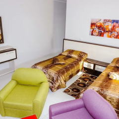 Hotel 045 Стандартный номер с 2 отдельными кроватями
