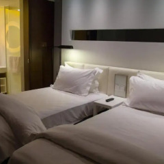 Metropolo Classiq Shanghai Jing'an Temple Hotel 3* Люкс с различными типами кроватей фото 10