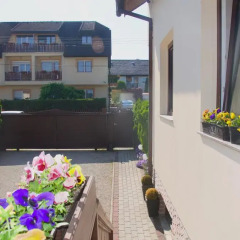 Отель Hevizquelle 1 Apartmenthaus Хевиз балкон