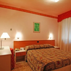 Hotel Delle Rose 2* Стандартный номер с различными типами кроватей фото 4