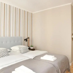 Отель Flores Guest House 4* Улучшенный номер с различными типами кроватей