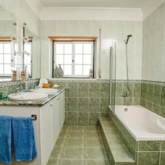 Отель Betty House ванная
