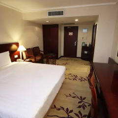 Guangzhou Hotel 3* Представительский номер с разными типами кроватей фото 4