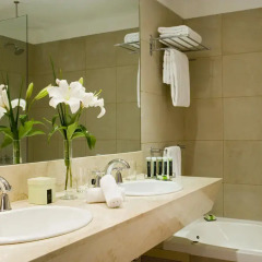 Hotel Madero Buenos Aires 4* Улучшенный номер с различными типами кроватей