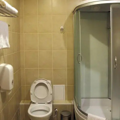 Гостиница Леонарт 3* Улучшенный номер с двуспальной кроватью фото 16