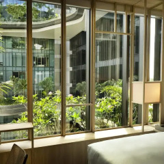 Отель PARKROYAL on Pickering 5* Улучшенный номер с различными типами кроватей фото 3