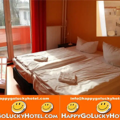 Happy Go Lucky Hotel + Hostel Стандартный номер
