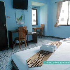 Отель Sweet Home Guesthouse 2* Стандартный семейный номер с различными типами кроватей фото 4