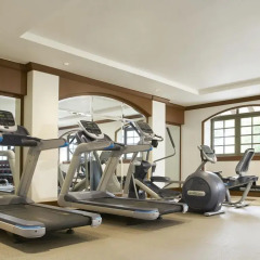 Orchard Rendezvous Hotel by Far East Hospitality Сингапур фитнесс-зал