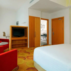 Отель Courtyard by Marriott Budapest City Center 4* Номер Делюкс с различными типами кроватей фото 5