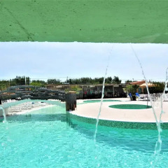Grand Beach Hotel спортивное сооружение