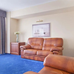 Marins Park Hotel Novosibirsk 4* Люкс с разными типами кроватей