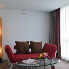Отель BelAire Bangkok 4* Люкс