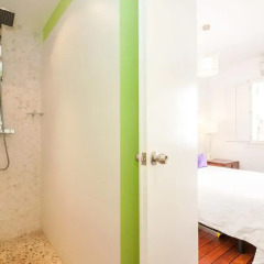 Отель Chic Rentals Ópera - Cuesta de Santo Domingo I ванная фото 2