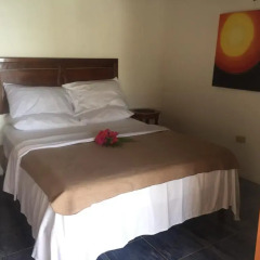 Отель Blue Sky Villa в номере