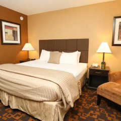 Отель Quality Inn & Suites Denver Stapleton 2* Стандартный номер разные типы кроватей фото 2