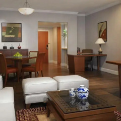 Апартаменты Mayfair, Bangkok - Marriott Executive Apartments Улучшенный люкс с различными типами кроватей фото 4