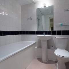Отель Britannia Hampstead Лондон ванная фото 2