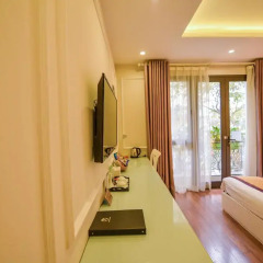 Hanoi HM Boutique Hotel 3* Стандартный номер с двуспальной кроватью фото 10