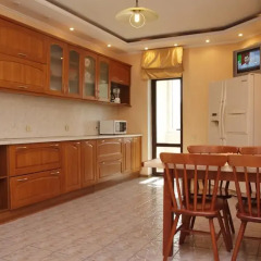 Estate 2 Hostel Алматы в номере