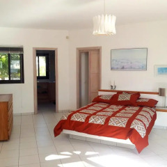 Отель Villa Paradise Beach Гинигинамар комната для гостей фото 2