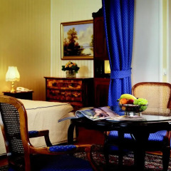 Ambassador Hotel комната для гостей фото 4