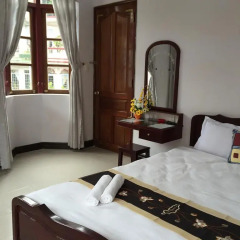 Отель Dalat 24h Guest House Стандартный номер фото 3