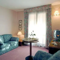 Отель Hostellerie Du Cheval Blanc 4* Стандартный номер фото 9